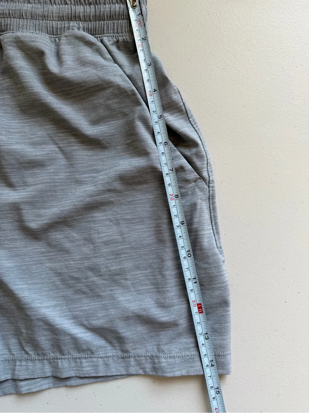 lululemon athletica excellent pre